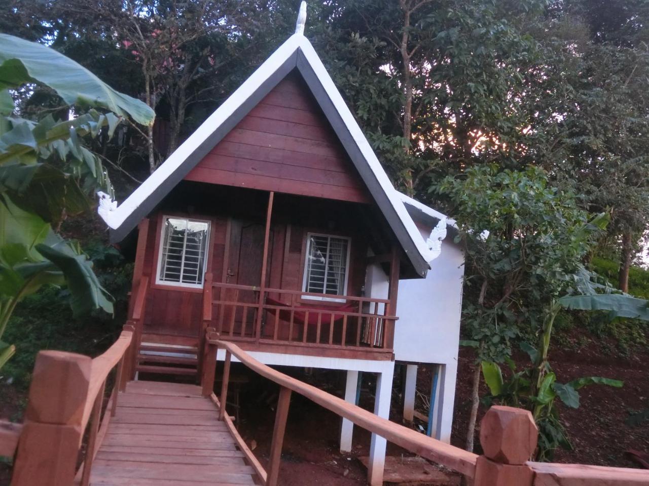 Greenhouse Retreat Senmonorom Exterior photo